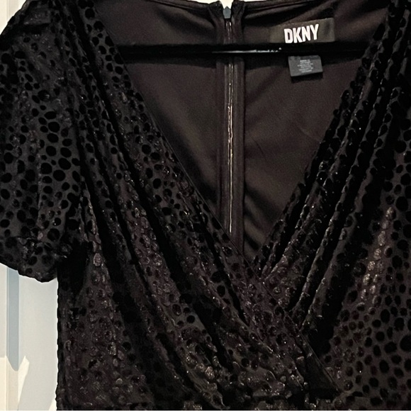 Vintage 90s y2k DKNY velvet polkadot dress - Picture 3 of 9